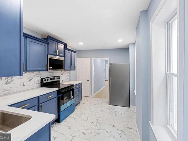 1004 N SPRUCE STREET, WILMINGTON, DE 19801