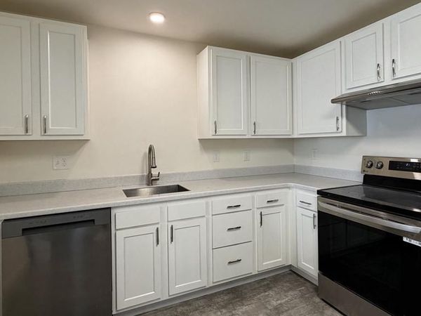 139 ROOSEVELT BLVD, BERLIN, NJ 08009