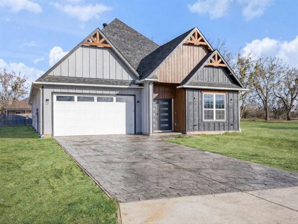 123 Cedar Bend Drive, Trinidad, TX 75163