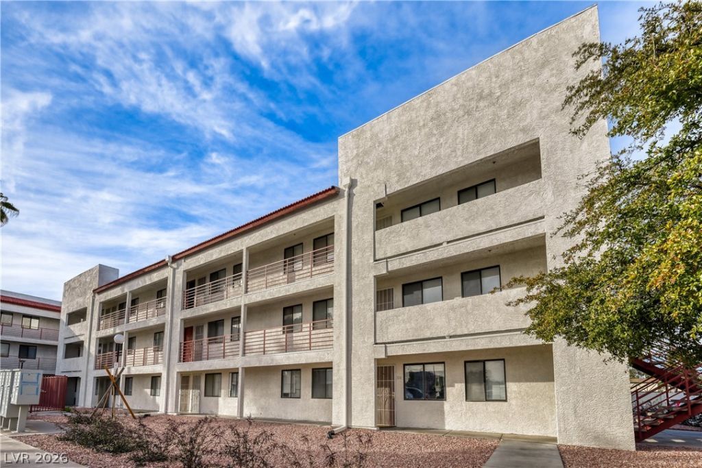 1381 E University Avenue, Unit 110, Las Vegas, NV 89119 Main Photo