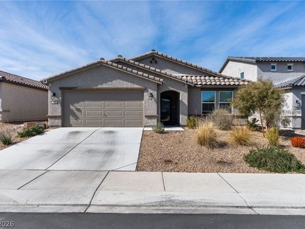 435 Triple Falls Street, Indian Springs, NV 89018