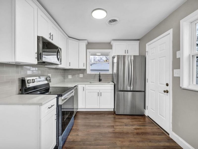 1269 Carolwood Avenue, Columbus, OH 43227 Photo 5