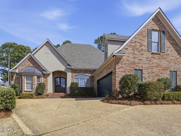 404 Bay Cove, Ridgeland, MS 39157