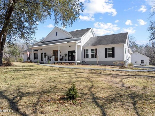 14301 Wolf Run Boulevard, Gulfport, MS 39503