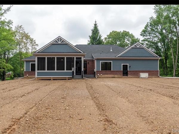 VL Lot D Chevron Trail, Highland Twp, MI 48356