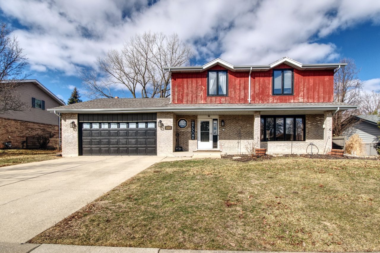 1327 Grandview Drive, New Lenox, IL 60451 Main Photo