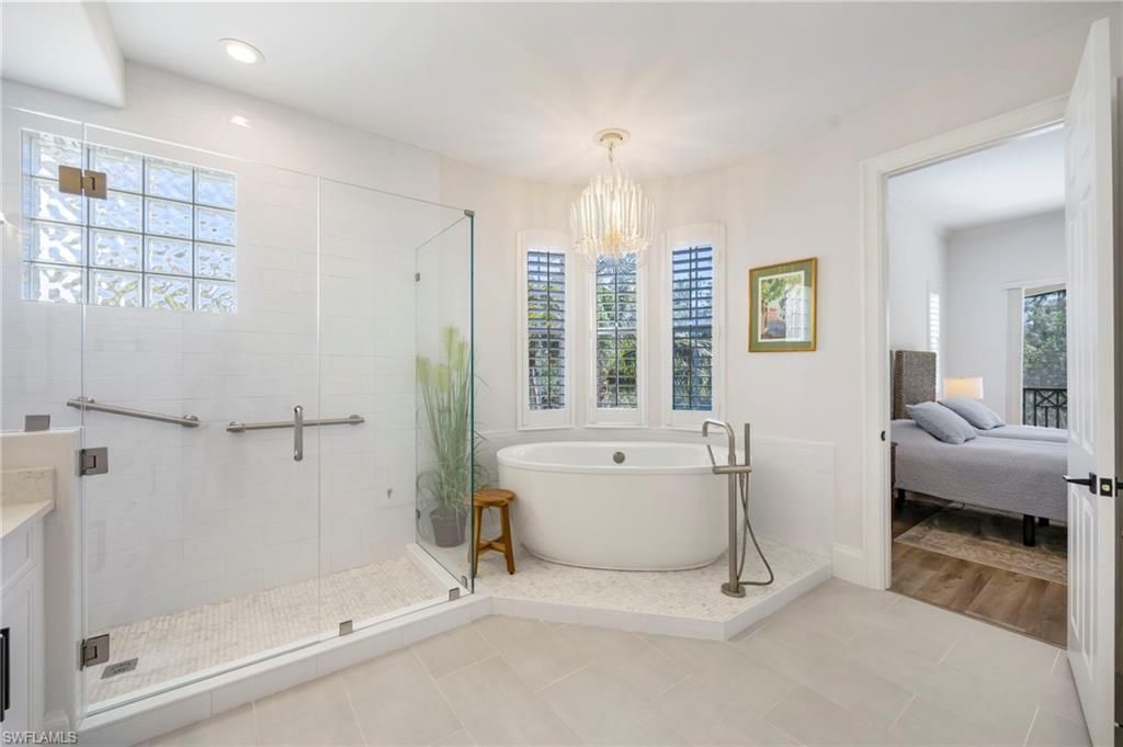 2870 Castillo Ct, Unit 103, Naples, FL 34109 Photo