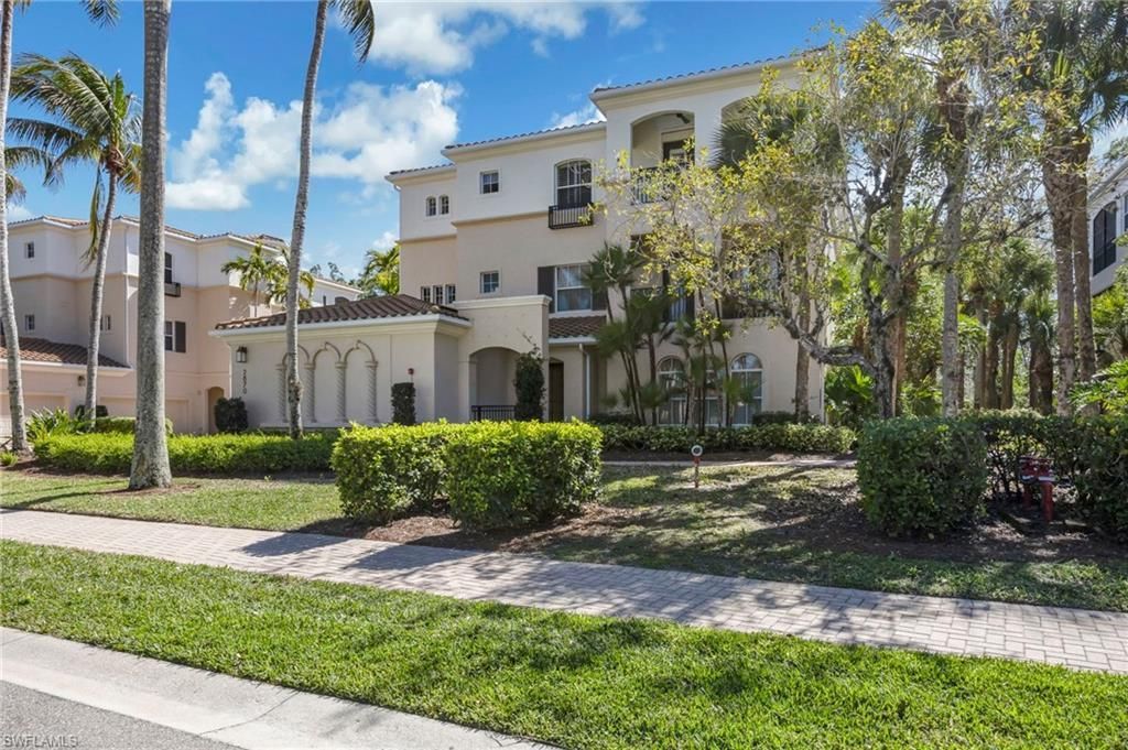 2870 Castillo Ct, Unit 103, Naples, FL 34109 Photo