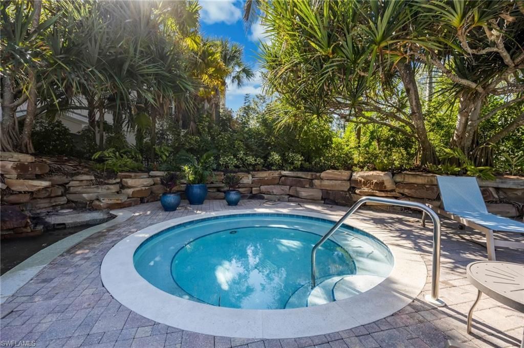 2870 Castillo Ct, Unit 103, Naples, FL 34109 Photo