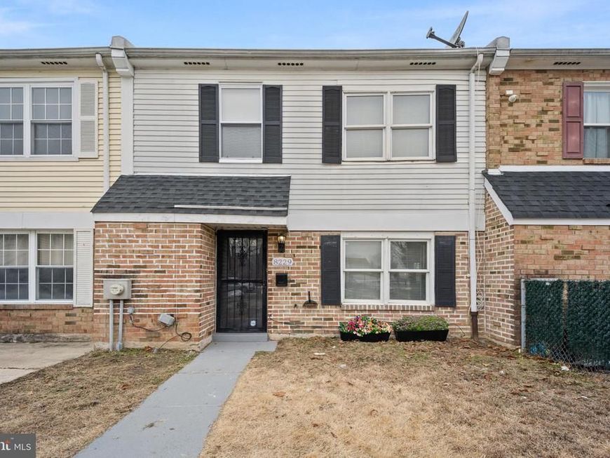 8229 Chelwynde Avenue, Philadelphia, PA 19153 Main Photo