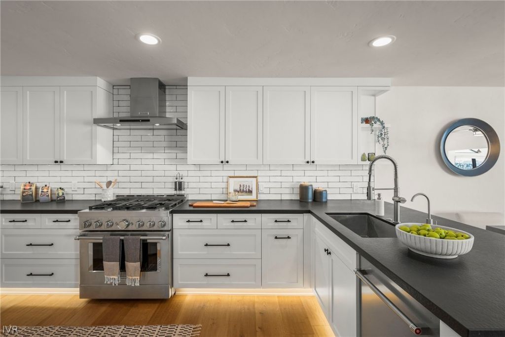 475 Lakeshore Boulevard, Unit 13, Incline Village, NV 89451 Photo