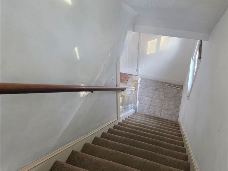 3290 W 82nd Street, Cleveland, OH 44102 Photo 15