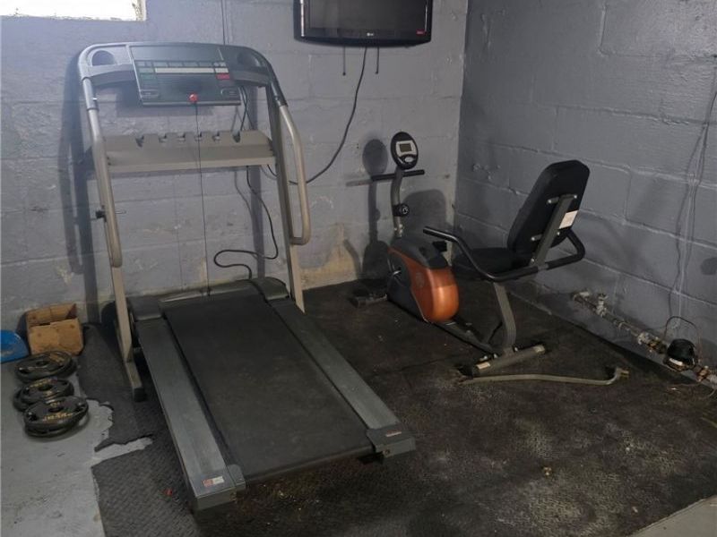 3290 W 82nd Street, Cleveland, OH 44102 Photo 27