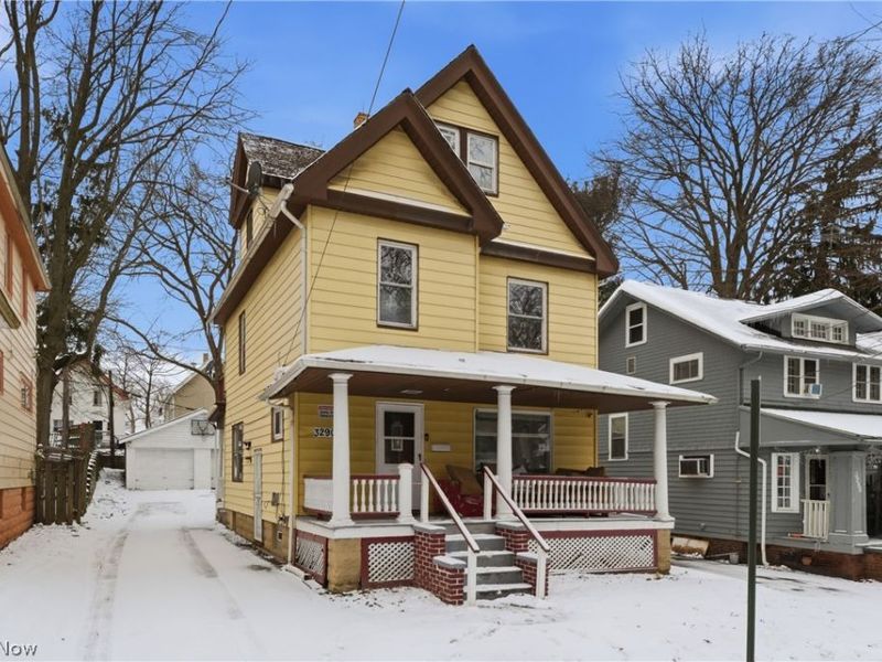 3290 W 82nd Street, Cleveland, OH 44102 Photo 4