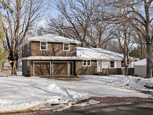 3925 Victoria Street, Minnetonka, MN 55345