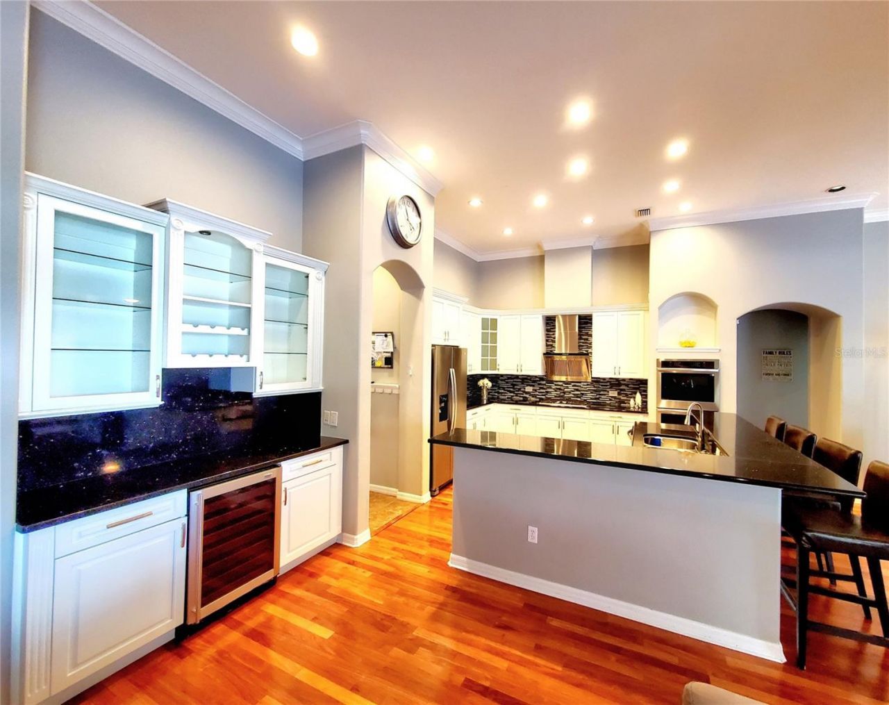 10004 Tree Tops Lake Road, Tampa, FL 33626 Photo