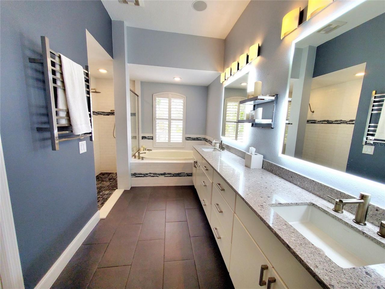 10004 Tree Tops Lake Road, Tampa, FL 33626 Photo