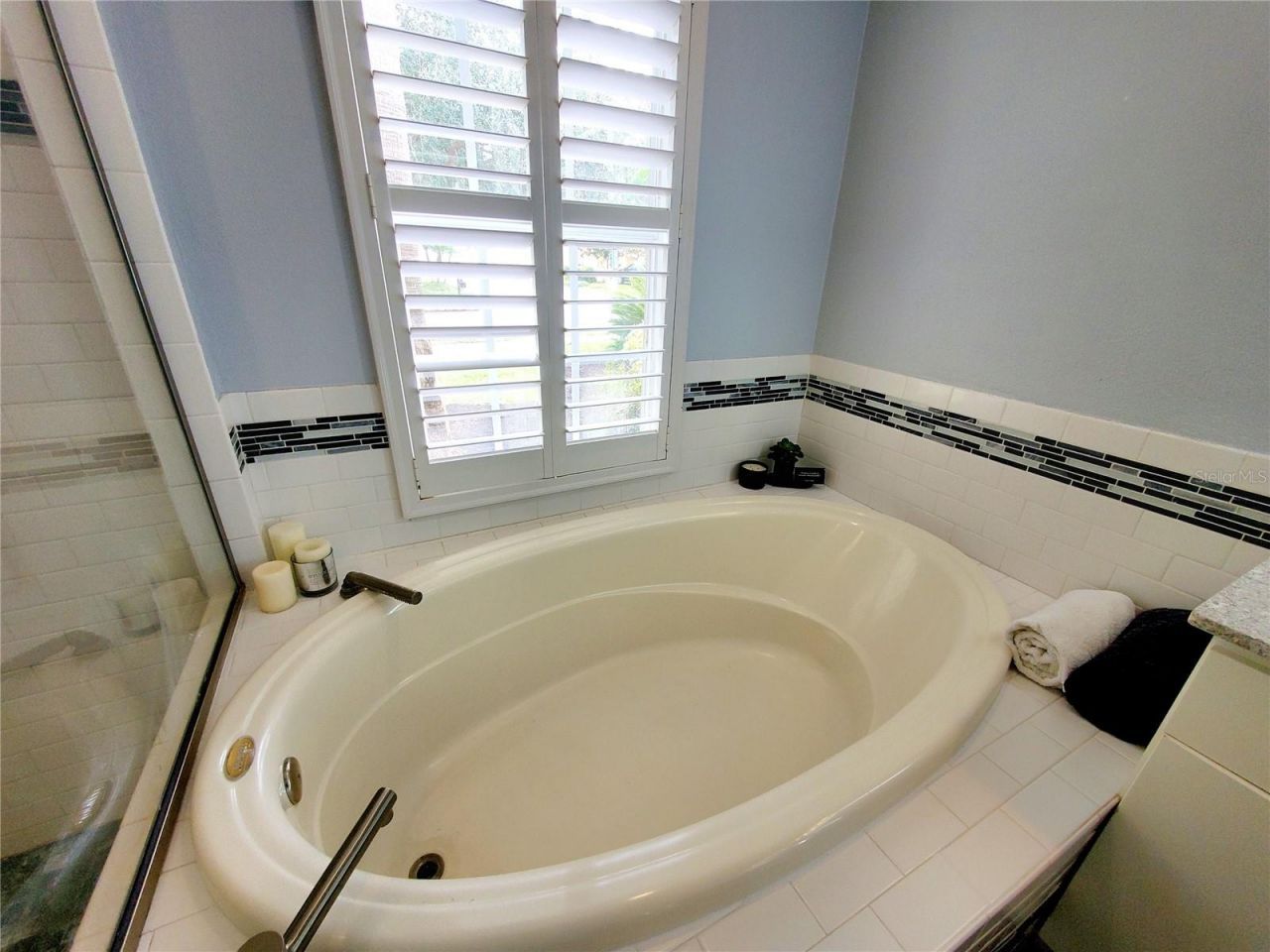 10004 Tree Tops Lake Road, Tampa, FL 33626 Photo