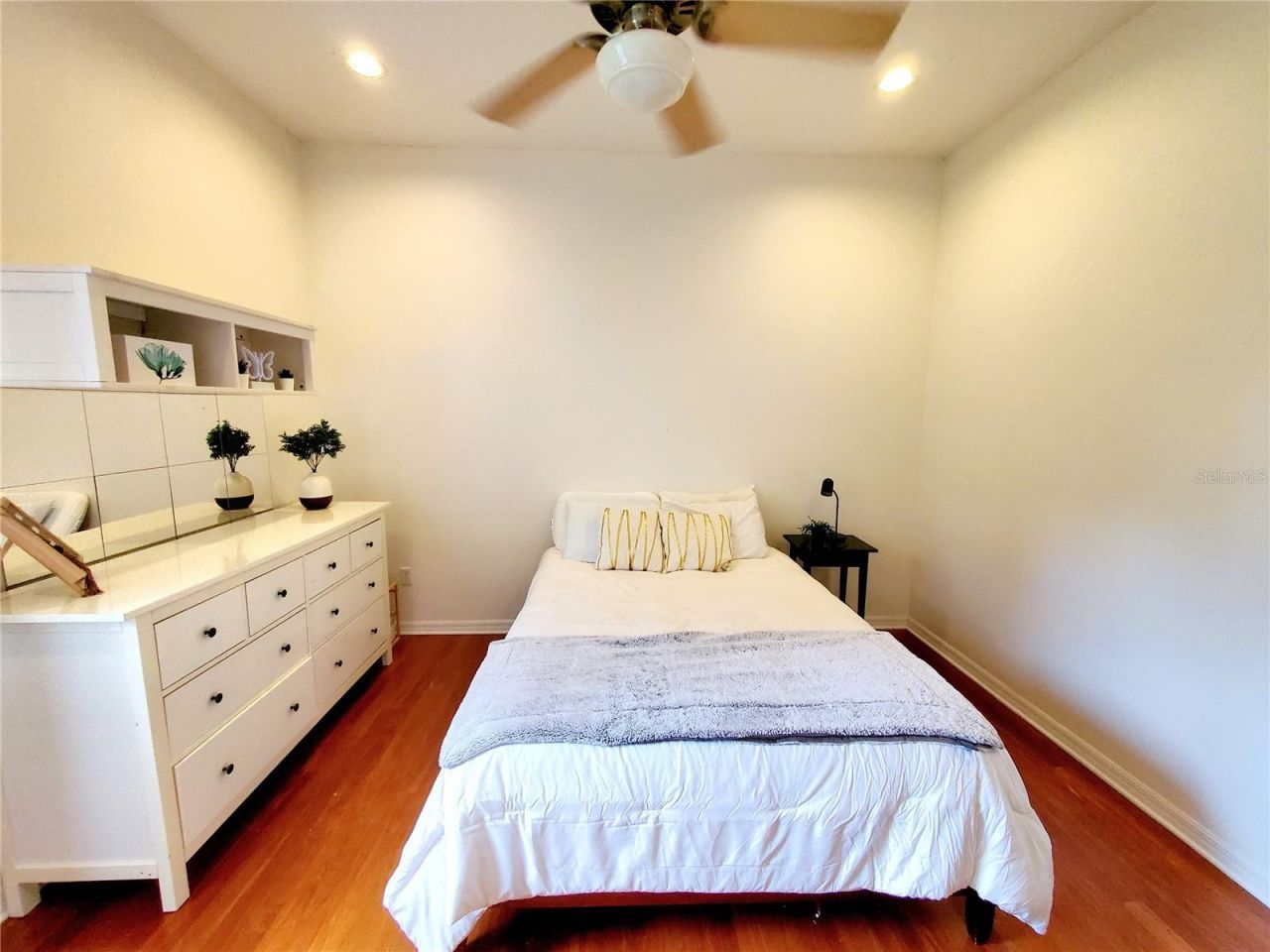 10004 Tree Tops Lake Road, Tampa, FL 33626 Photo