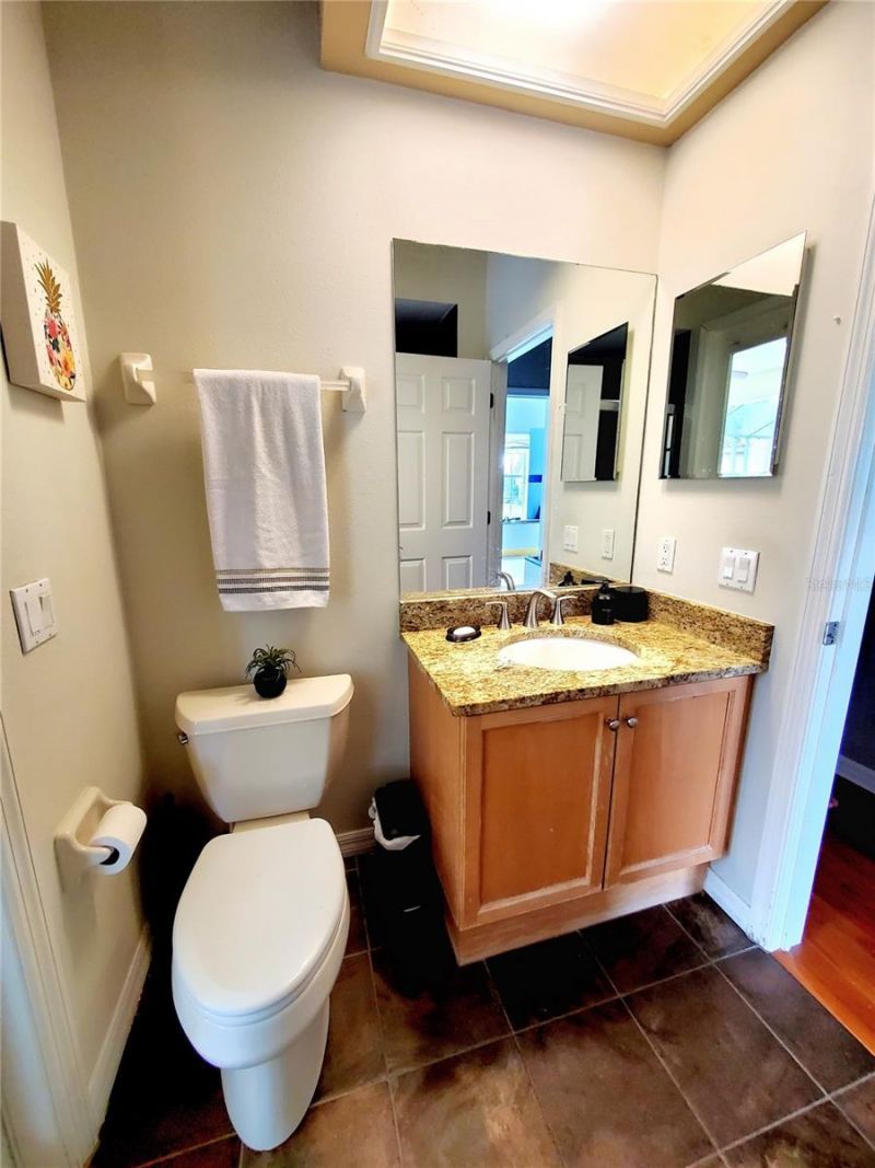 10004 Tree Tops Lake Road, Tampa, FL 33626 Photo