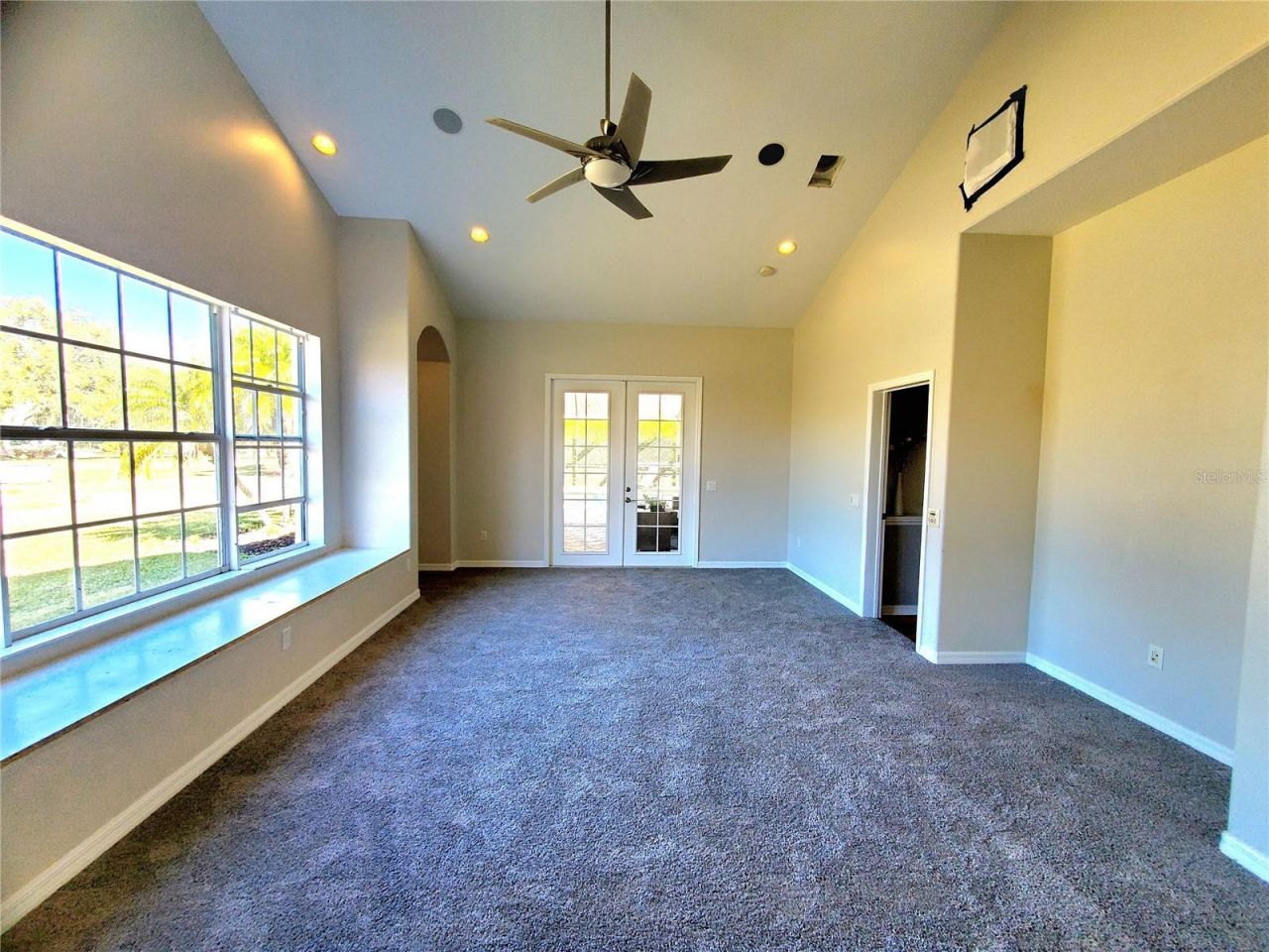 10004 Tree Tops Lake Road, Tampa, FL 33626 Photo