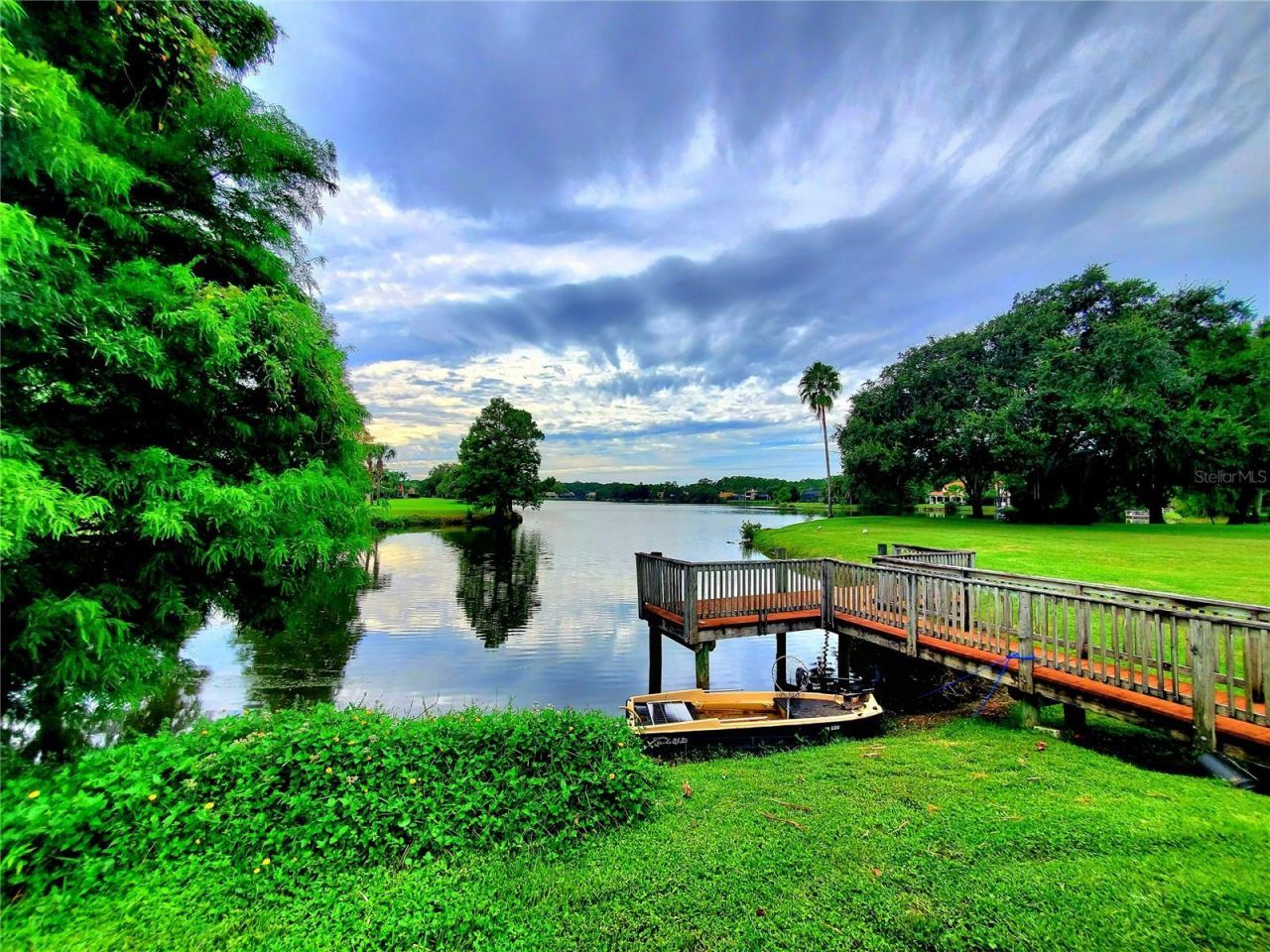 10004 Tree Tops Lake Road, Tampa, FL 33626 Photo