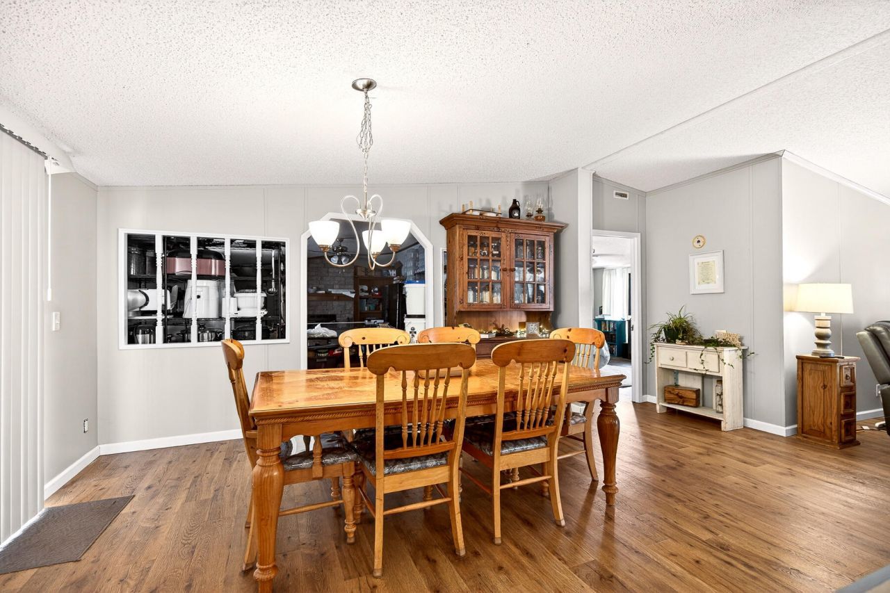 628 Deepwood Court Photo 13