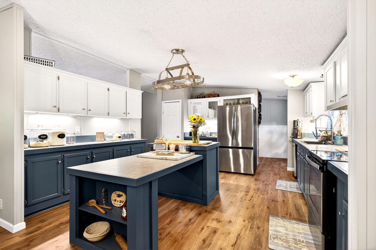 628 Deepwood Court Photo 18