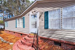 628 Deepwood Court photo 4