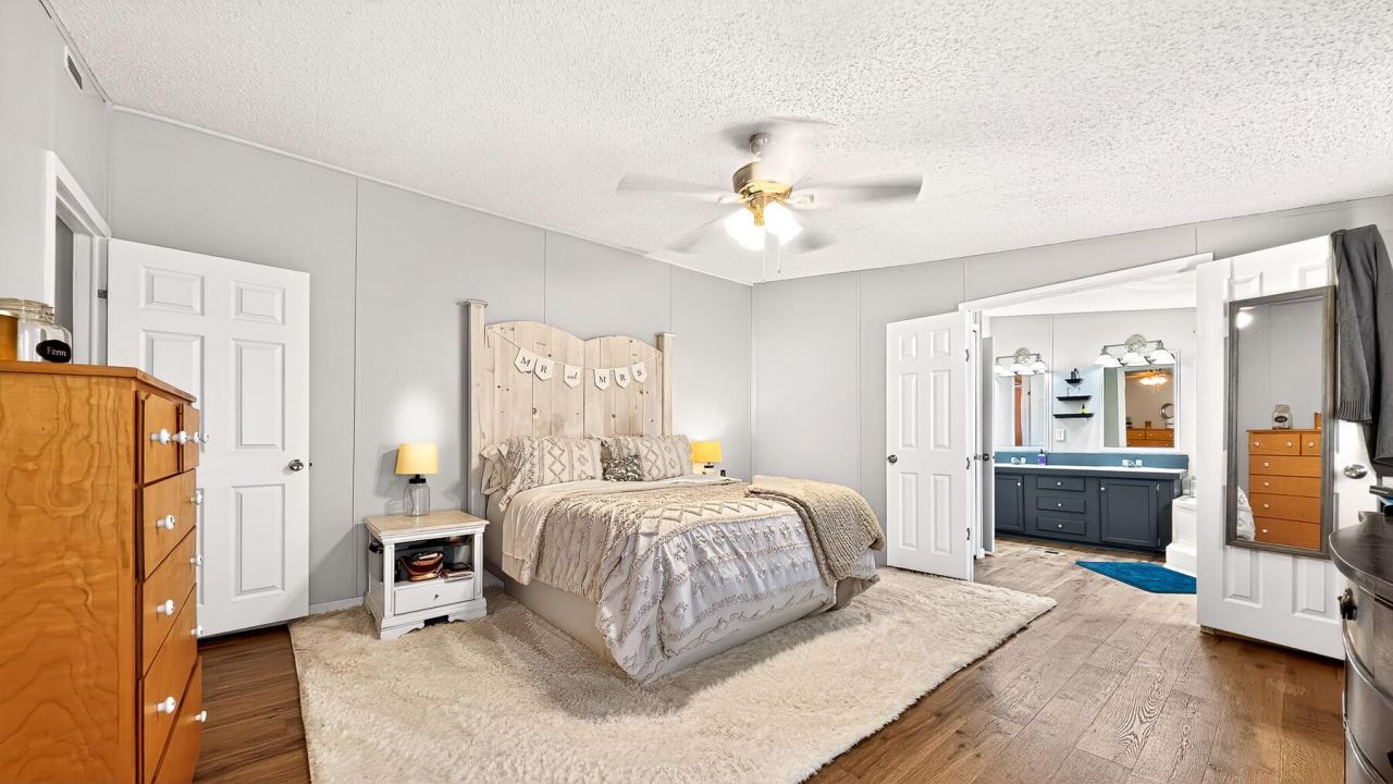 628 Deepwood Court Photo 33