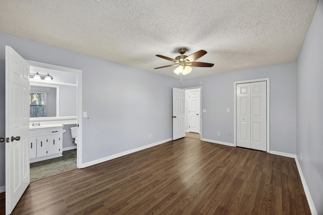 112 Pipestone Drive Photo 14