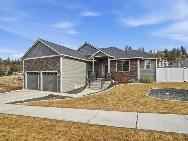 2521 S Vera Crest Dr, Spokane, WA 99037