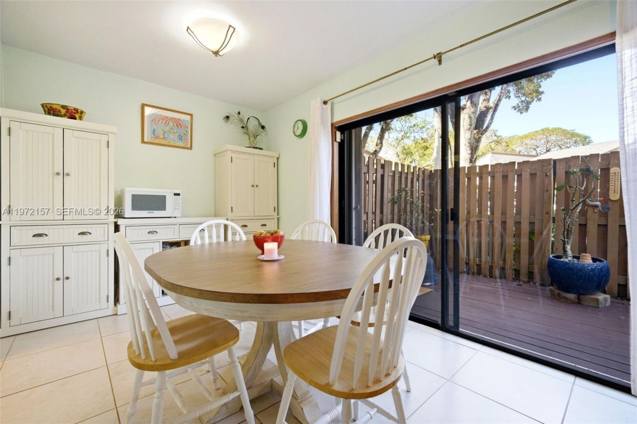 11483 SW 109th Rd, Unit 2F, Miami, FL 33176 Photo