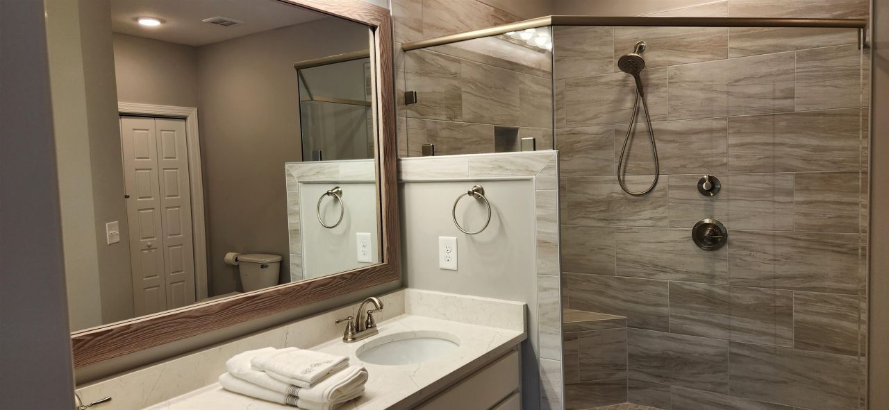 1144 Freeboard St. Photo 25