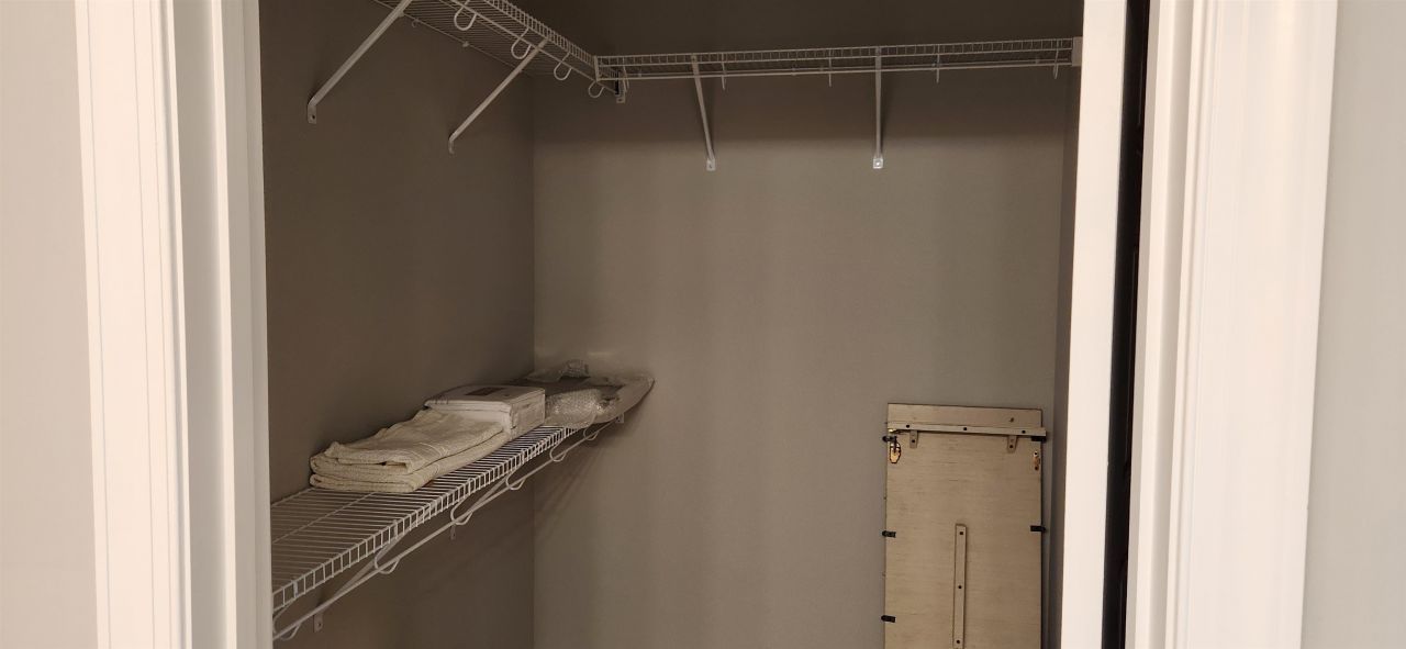 1144 Freeboard St. Photo 28