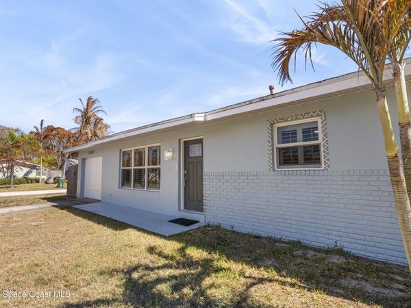 250 Harbour Drive E , Indian Harbour Beach, FL 32937