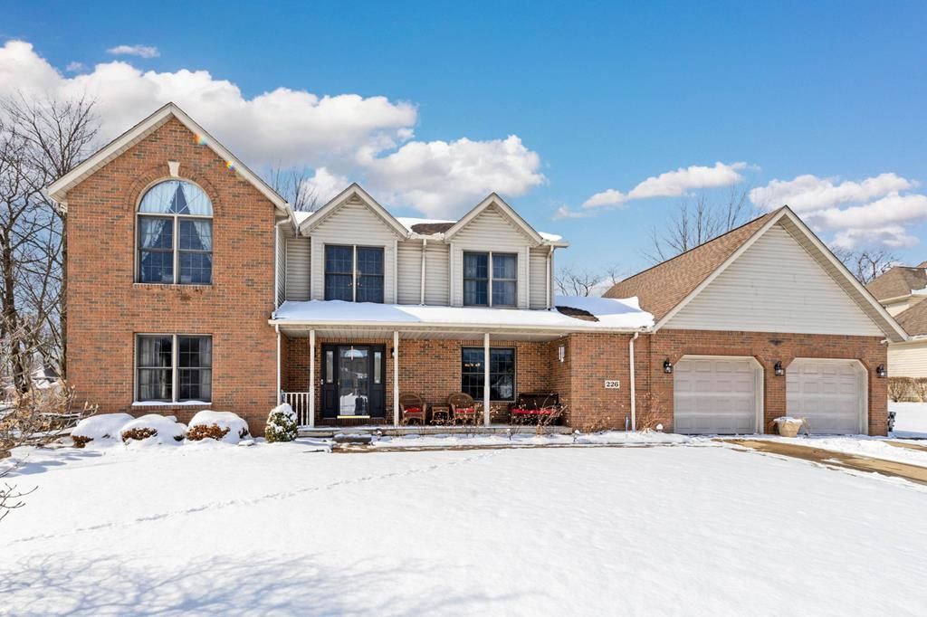 226 Sloboda Ave, Ontario, OH 44906 Main Photo