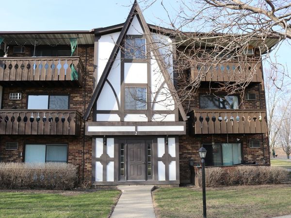2 Timber Lane, Unit 17, Vernon Hills, IL 60061