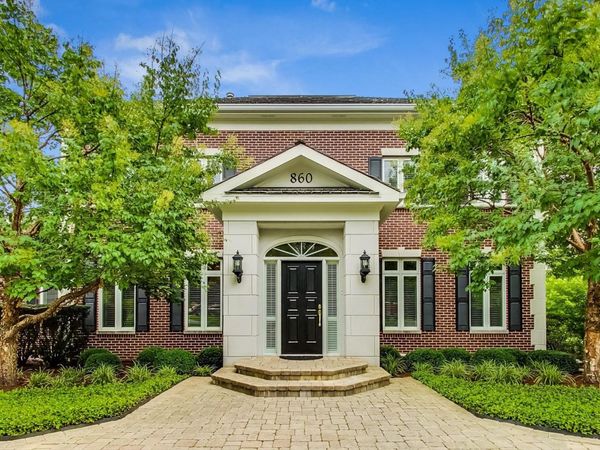 860 Gage Lane, Lake Forest, IL 60045