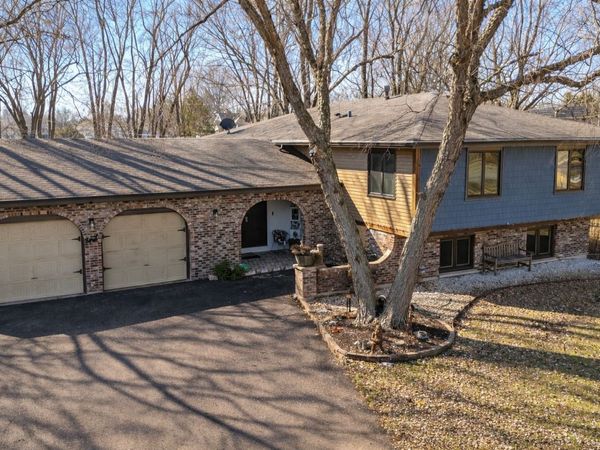 41W461 Burlington Road, Campton Hills, IL 60175