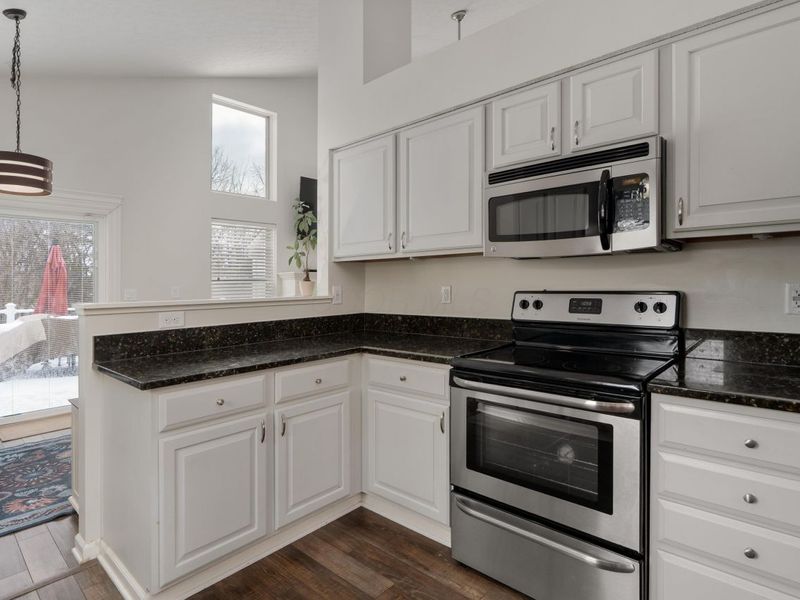 9230 Echo Hill Court, Columbus, OH 43240 Photo 10