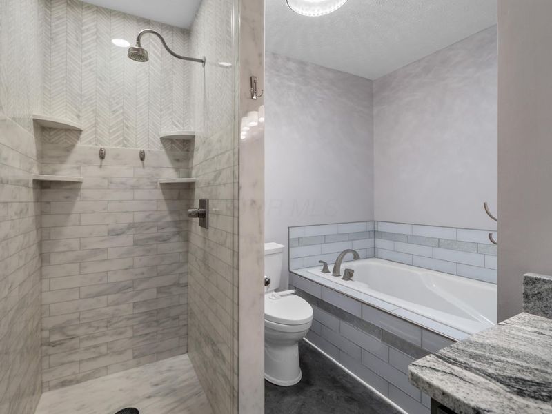 9230 Echo Hill Court, Columbus, OH 43240 Photo 21