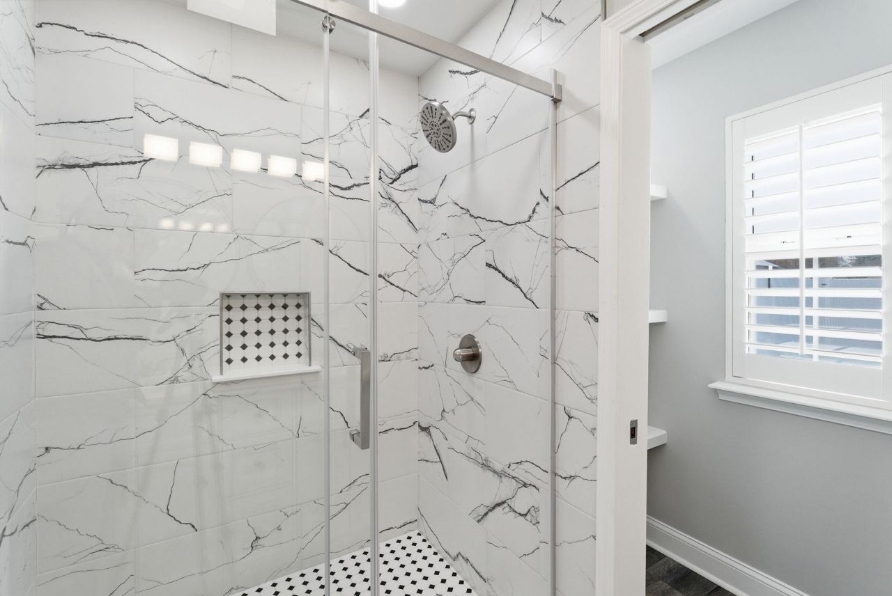 203 Silverbelle Blvd. Photo 20