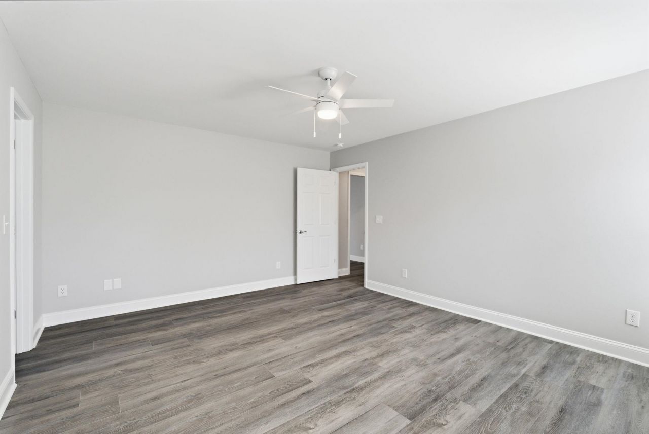 203 Silverbelle Blvd. Photo 25