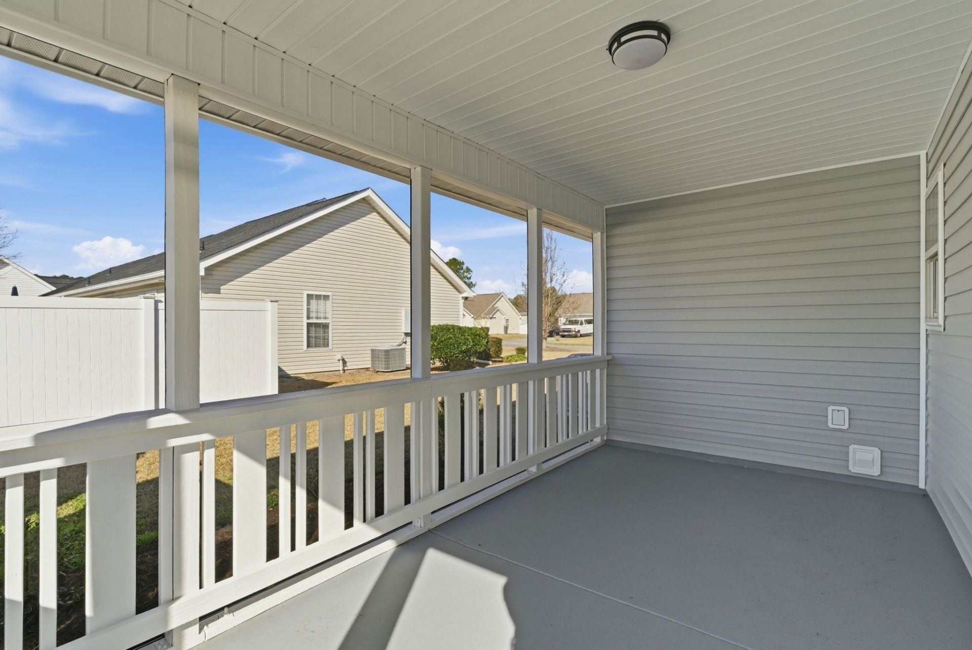 203 Silverbelle Blvd. Photo 39