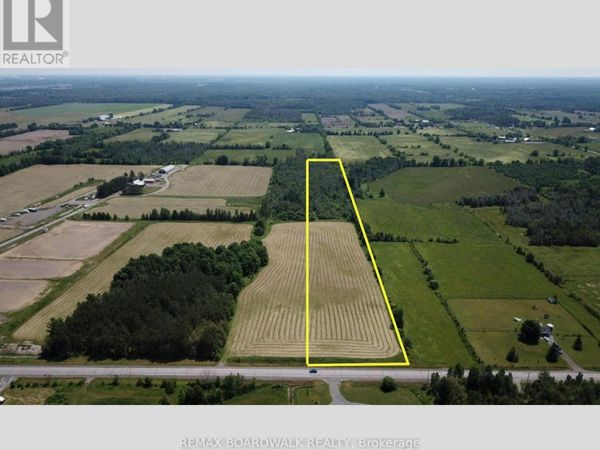 7020 Fallowfield Acres, Ottawa, ON K2S1B8