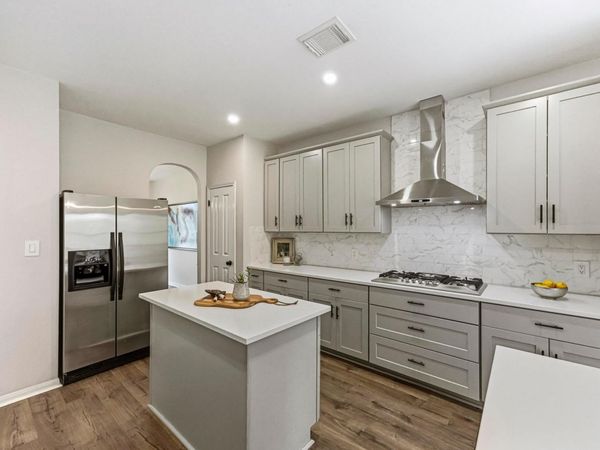 11200 Savin Hill LN, Austin, TX 78739