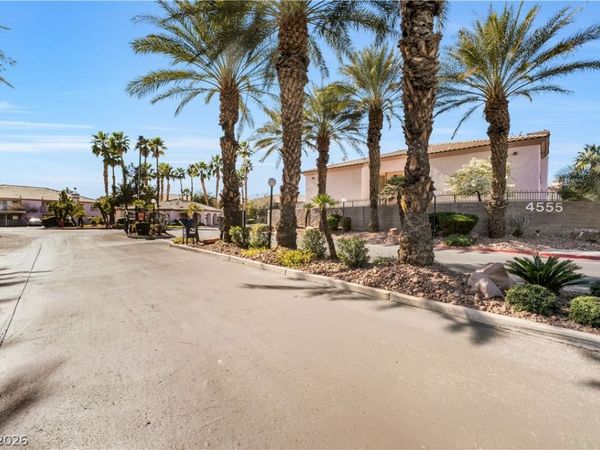 4555 E Sahara Avenue, Unit 205, Las Vegas, NV 89104