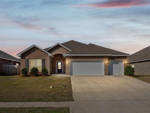 3368 Woodlands Drive, Saraland, AL 36571