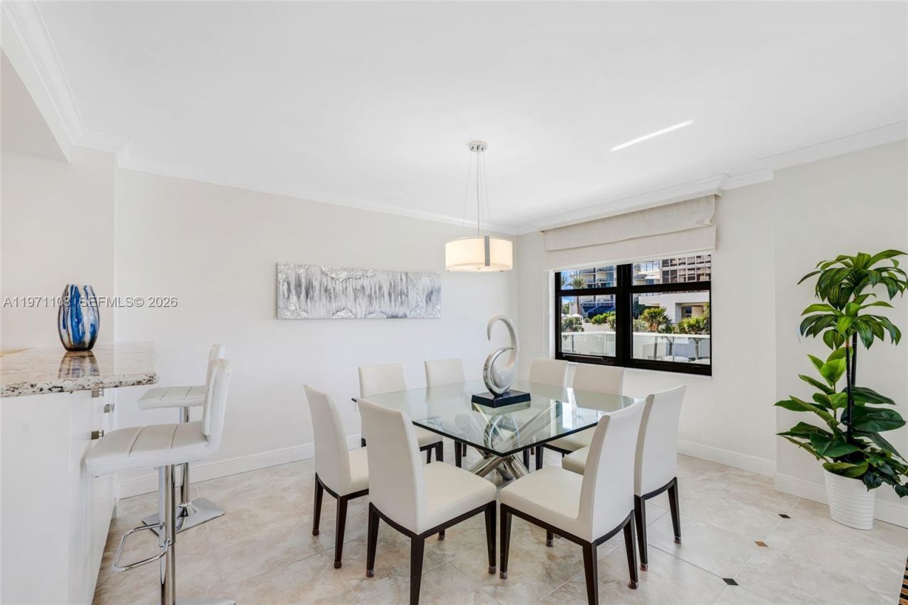 9801 Collins Ave, Unit 5S, Bal Harbour, FL 33154 Photo